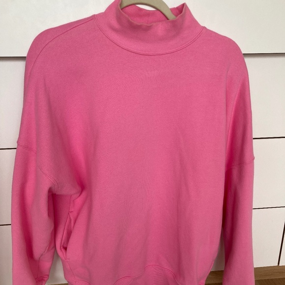 TNA/Aritzia Cozy Fleece Mega Mock Sweatshirt Size 1 Pop Pink - Picture 1 of 3